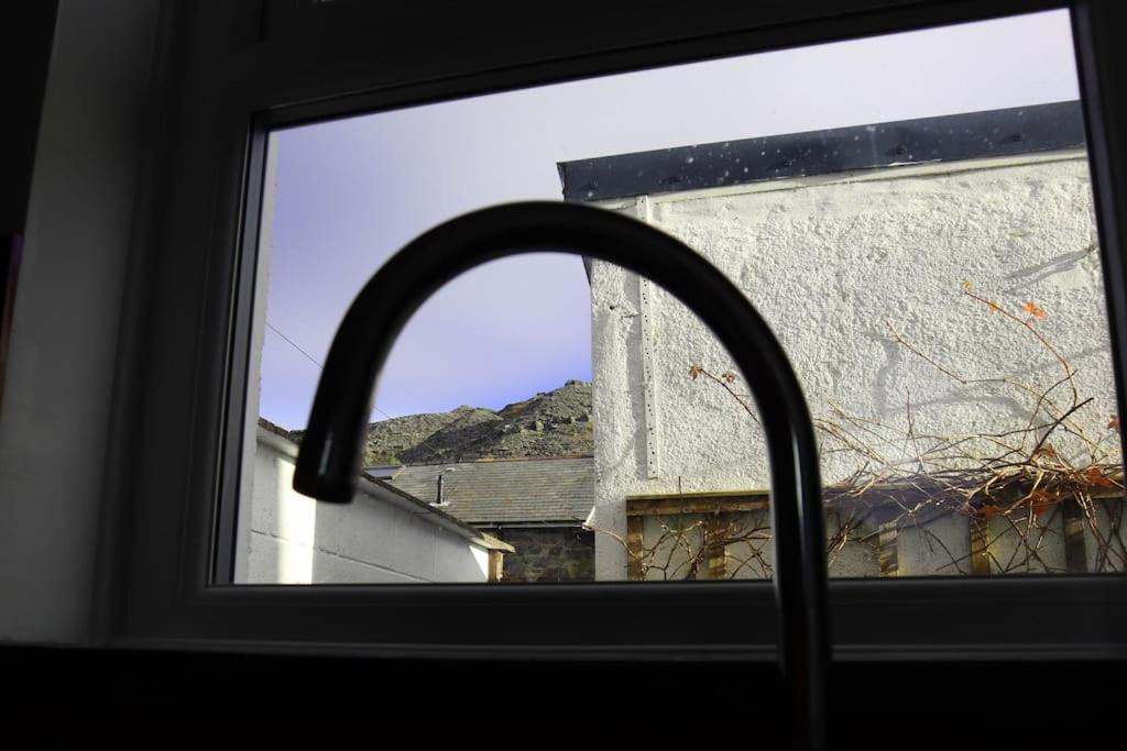 Dol Bach - Your Homely Welsh Cottage In The Heart Of Snowdonia Blaenau Ffestiniog ภายนอก รูปภาพ