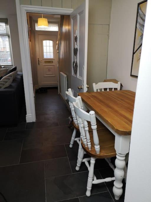 Dol Bach - Your Homely Welsh Cottage In The Heart Of Snowdonia Blaenau Ffestiniog ภายนอก รูปภาพ